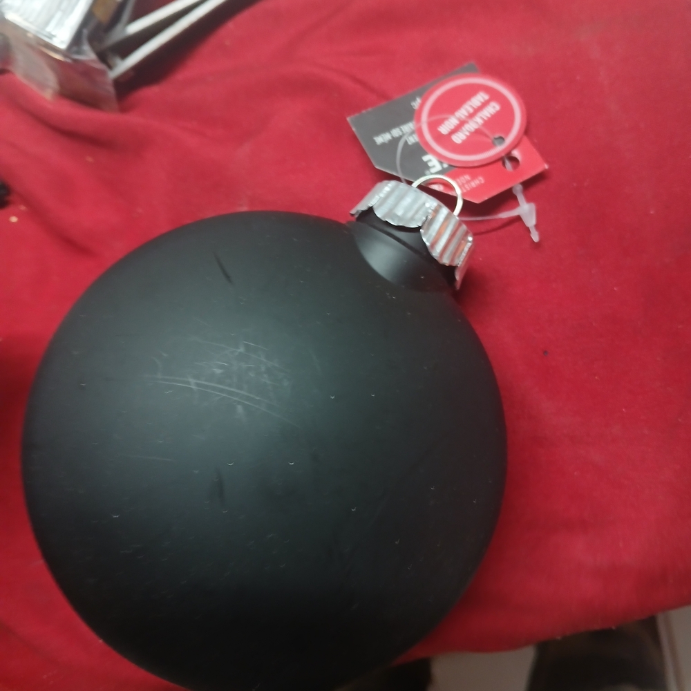 Make Market matte black chalkboard ornament used for DIY holiday decorating.